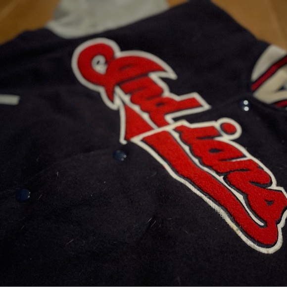 Vintage MLB 90’s Cleveland Indians Starter varsity jacket. - Picture 4 of 5